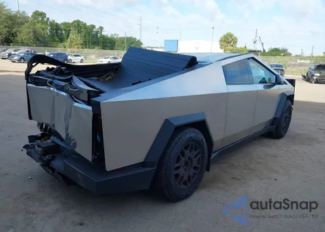 2024 Tesla Cybertruck All-Wheel Drive из США, поврежденный, VIN 7G2CEHED0RA018998